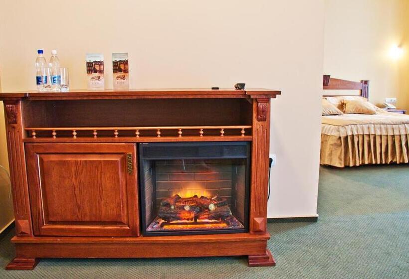 سوییت جونیور, Kopa   Lviv