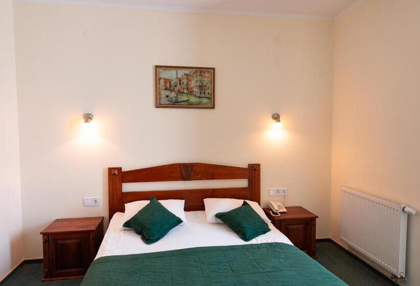 اتاق کلاس بیزنس, Kopa   Lviv