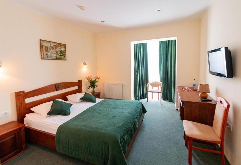 اتاق کلاس بیزنس, Kopa   Lviv