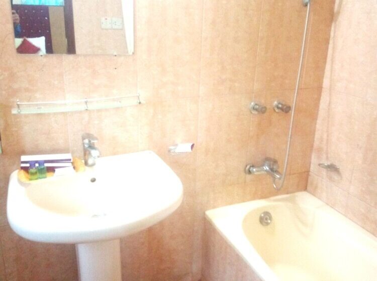 آپارتمان اجرایی 1 خوابه, Lake View Plaza