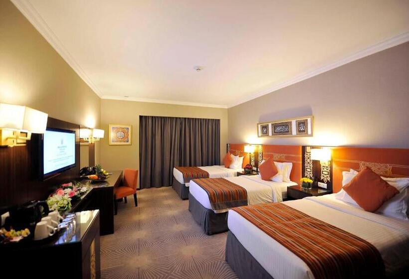 اتاق اجرایی سه نفره, Taiba Madinah