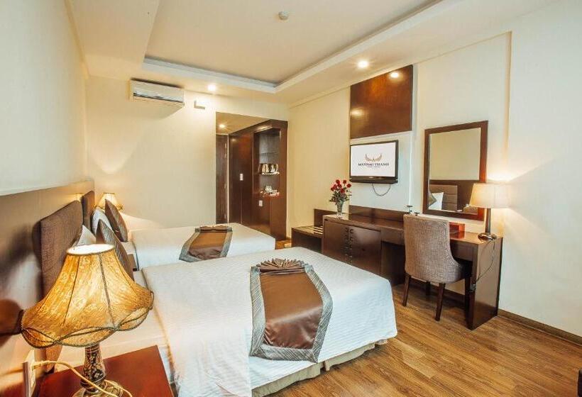 اتاق لوکس, Muong Thanh Vinh