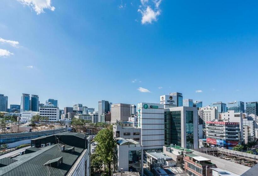 Suite Premium 2 Quartos, Oriens Hotel & Residences Myeongdong