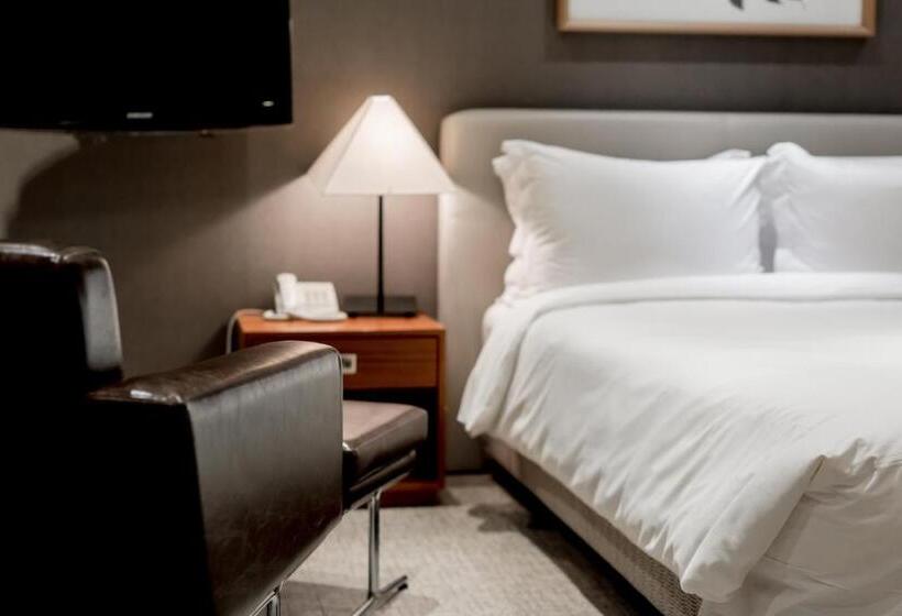 Quarto Executivo, Oriens Hotel & Residences Myeongdong