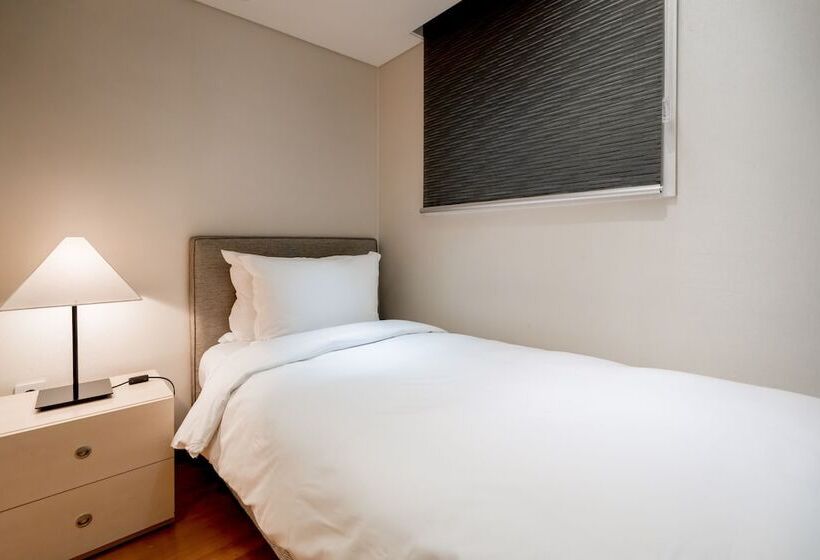 Suite Premium 2 Quartos, Oriens Hotel & Residences Myeongdong