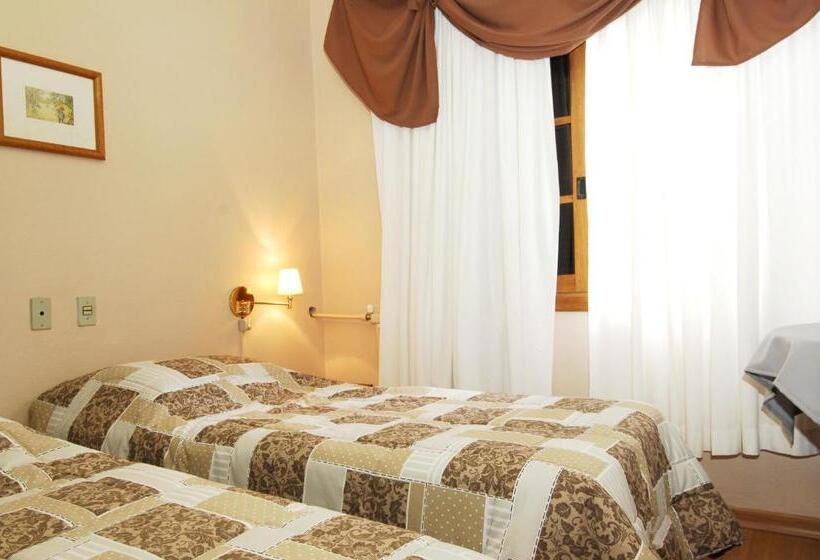 スタンダードトリプルルーム, Pousada Das Flores