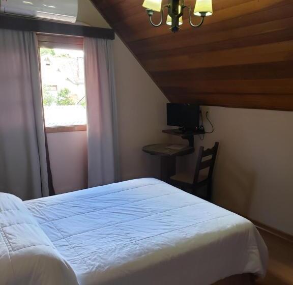 スタンダード4人部屋, Pousada Das Flores