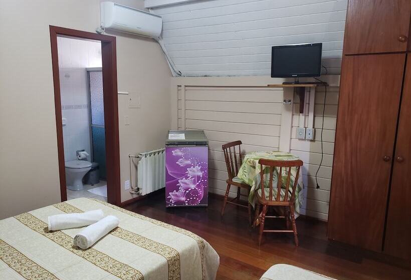 スタンダードトリプルルーム, Pousada Das Flores