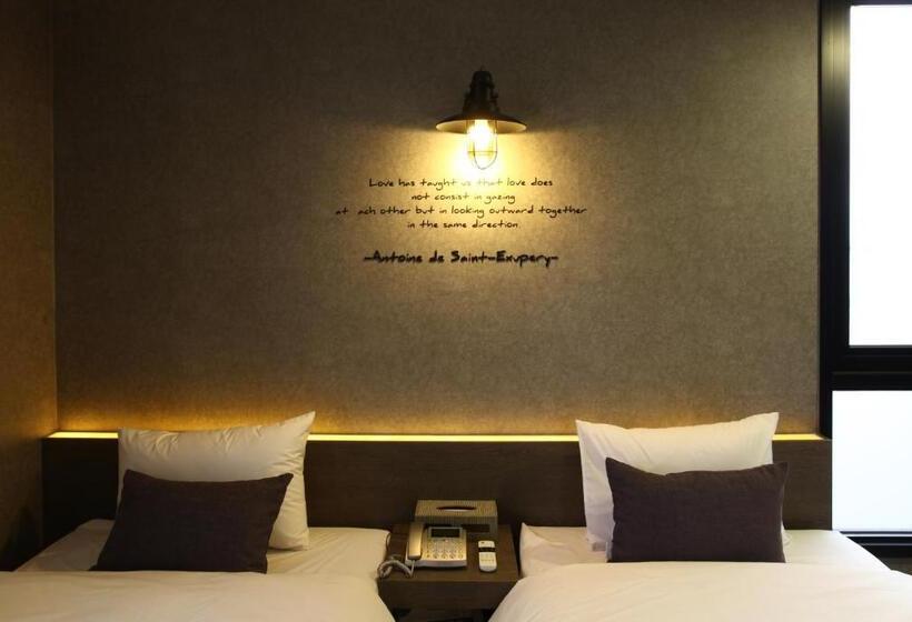 Номер Superior, S&