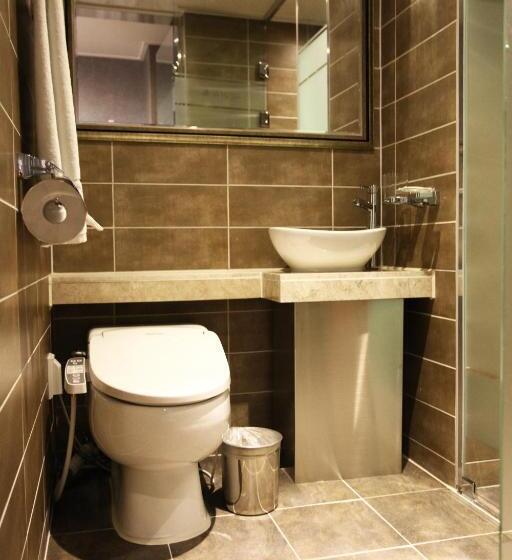 Номер Superior, S&