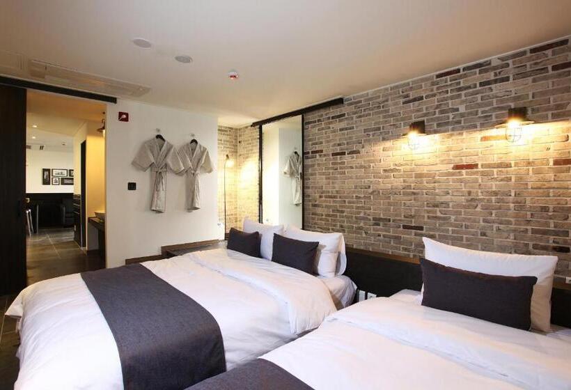 Люкс Повышенной Комфортности, S&