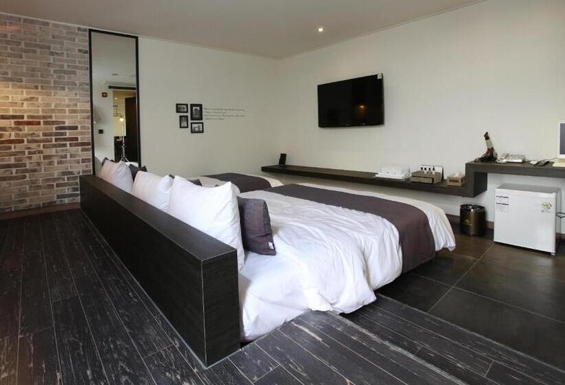 Люкс Повышенной Комфортности, S&