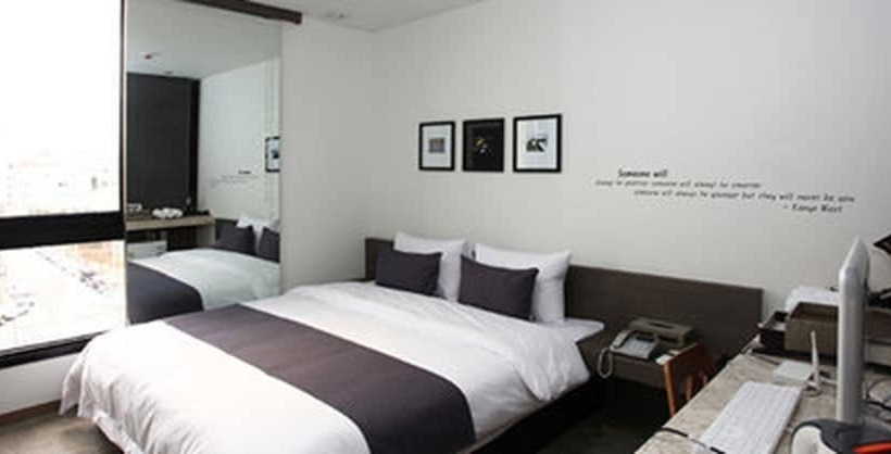 Номер Superior, S&