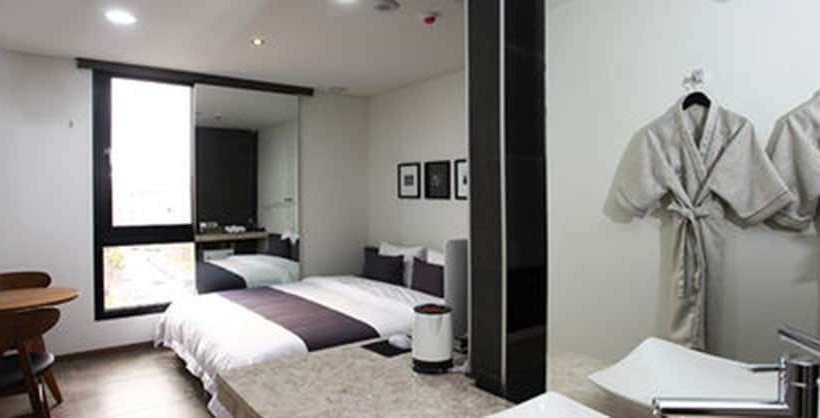 Номер Superior, S&