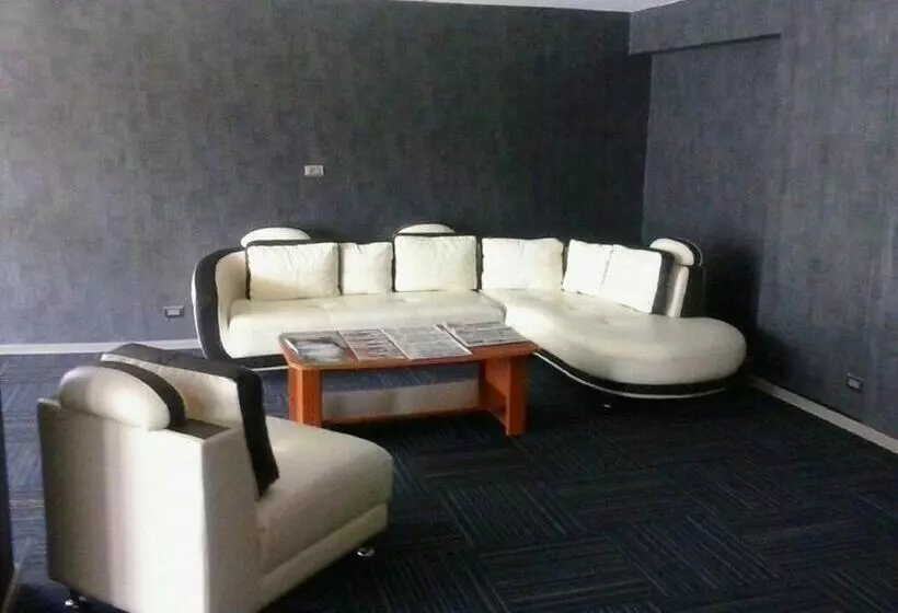 سوییت, Suites Meson Del Cid