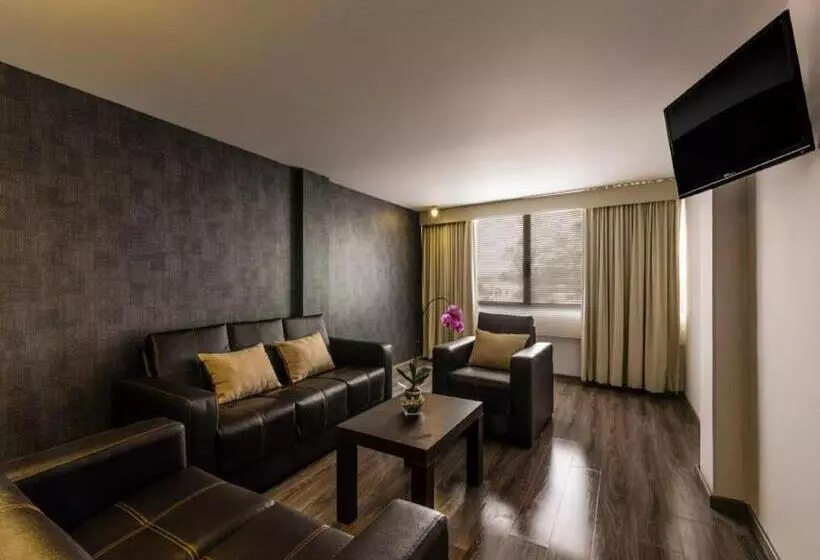 سوییت, Suites Meson Del Cid