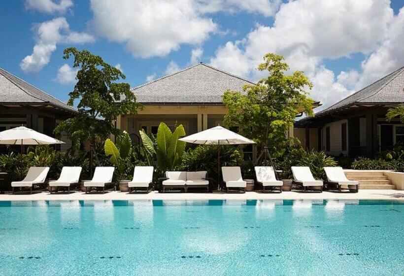 سوییت اجرایی, The Island House