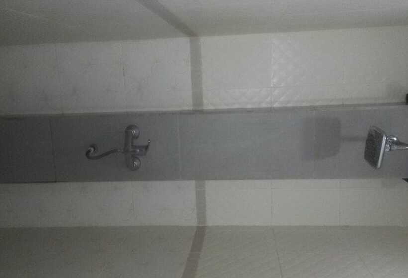 스탠다드 룸, Waringin Home Stay