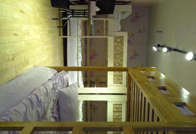 Quarto Quádruplo Estandar, Mama Guesthouse Myeongdong