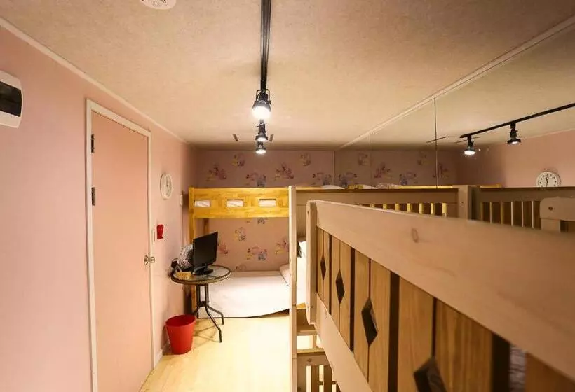 スタンダード４人部屋, Mama Guesthouse Myeongdong