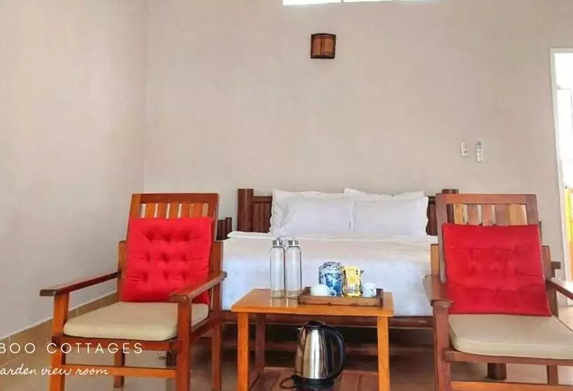 اتاق استاندارد با چشم‌انداز دریا, Bamboo Cottages
