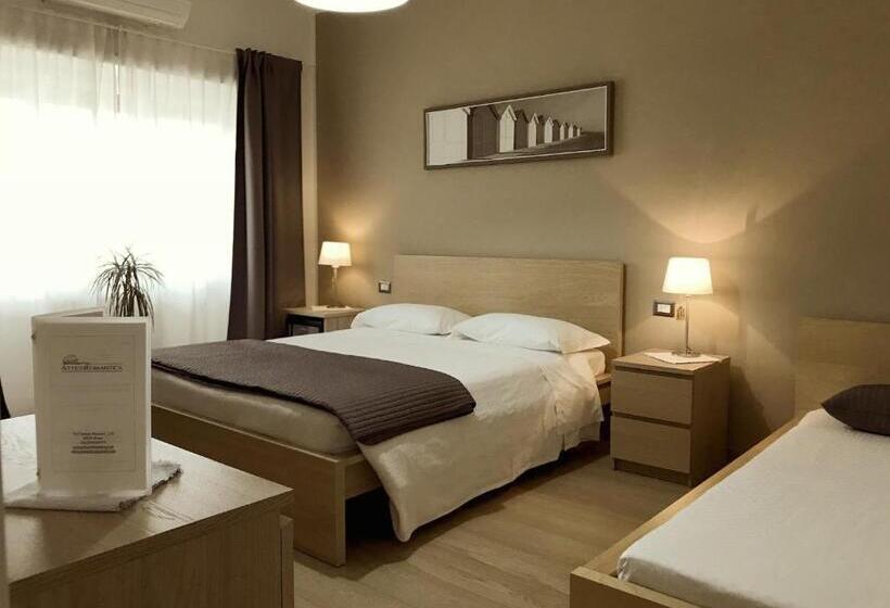 اتاق لوکس خانوادگی, Atticoromantica