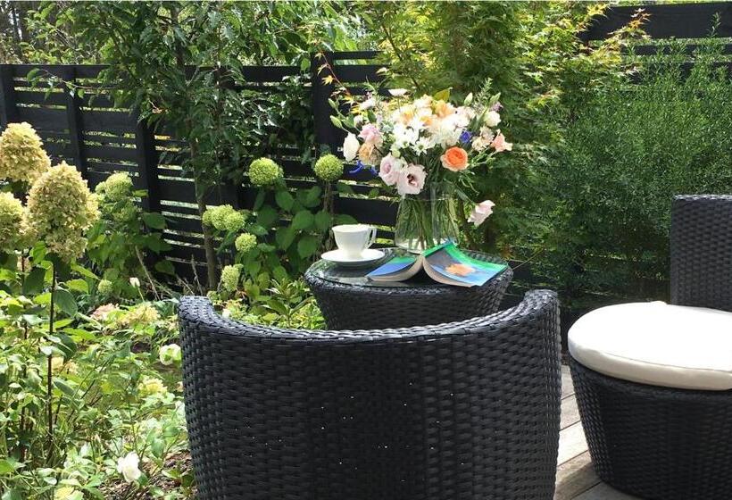 Хижина, Treghan Luxury Lodge