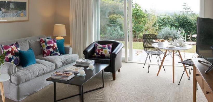 کابین, Treghan Luxury Lodge