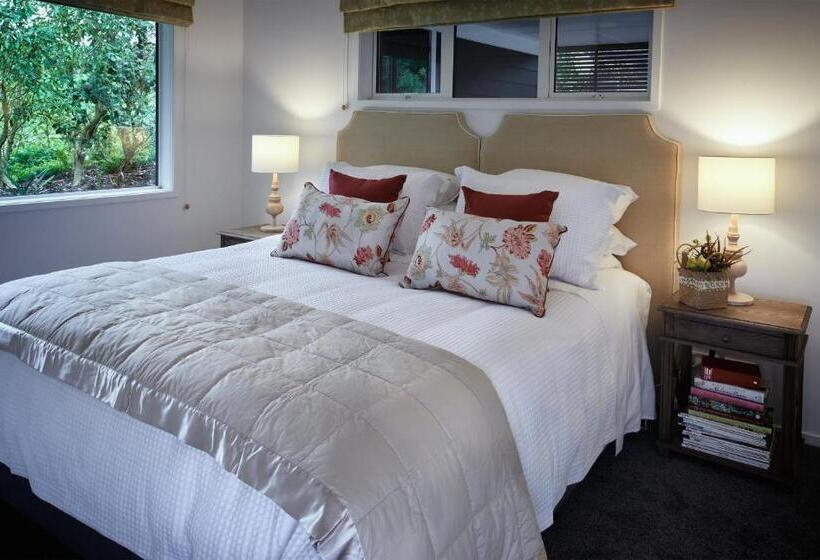 اتاق استاندارد, Treghan Luxury Lodge