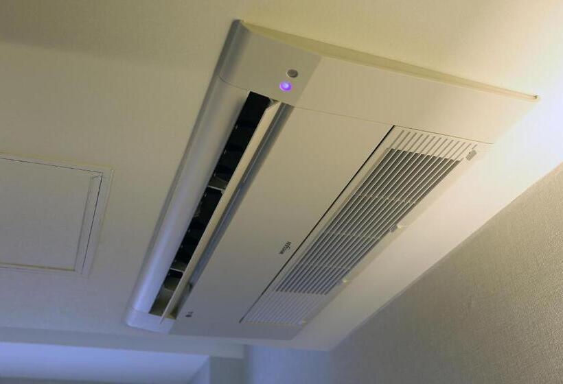 Quarto Dúplex, 8 Hours