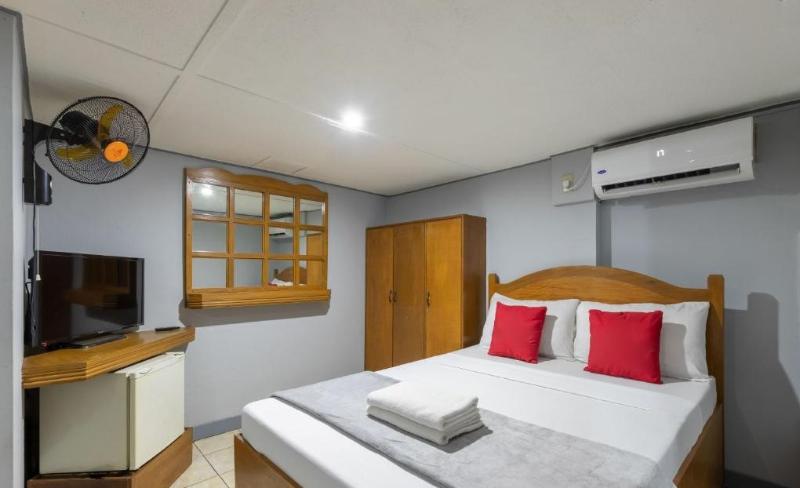 スタンダードルーム, Slouch Hat Hotel And Restaurant