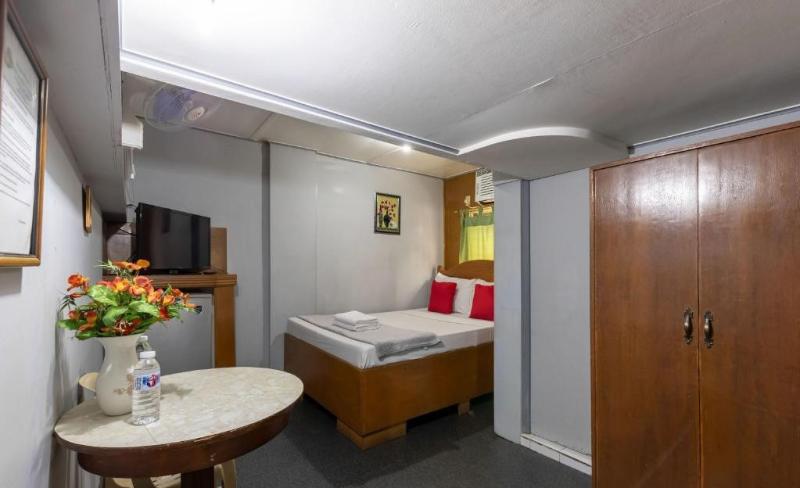 スタンダードルーム, Slouch Hat Hotel And Restaurant