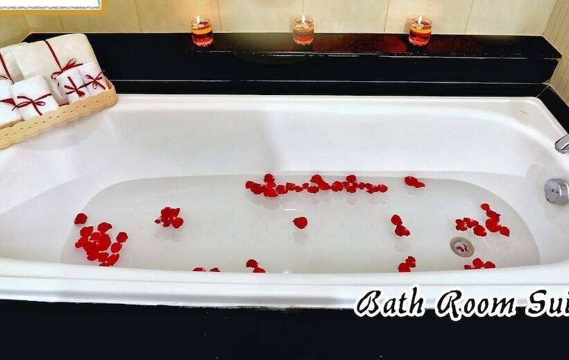 חדר אקזקיוטיב, Grand Hap Solo