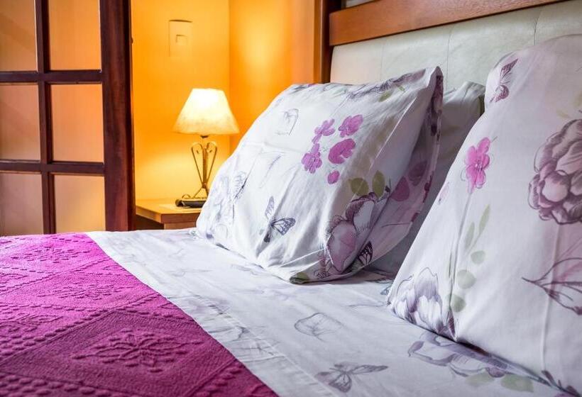 스위트, Pousada Recanto Montecarlo