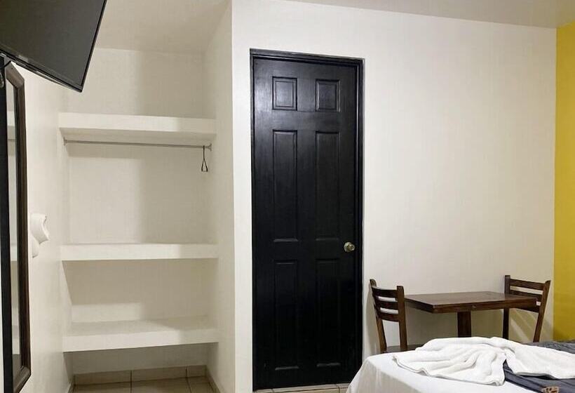 Номер Стандарт, Quinta Avenida