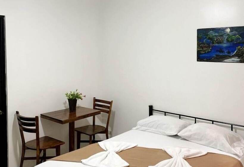 Номер Стандарт, Quinta Avenida