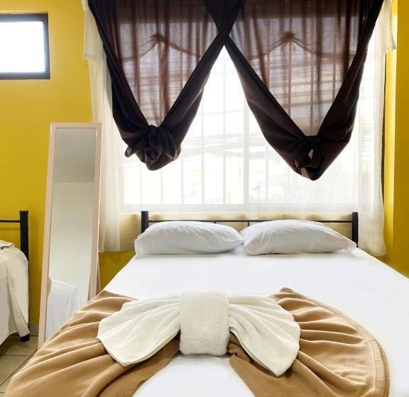 Четырехместный Номер Стандарт, Quinta Avenida