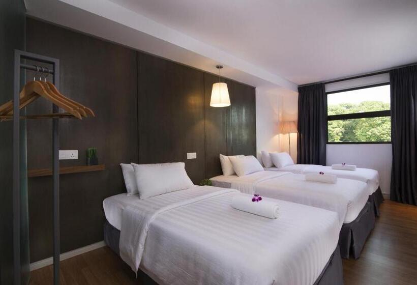 חדר סופריור לשלושה, T+ Hotel Butterworth