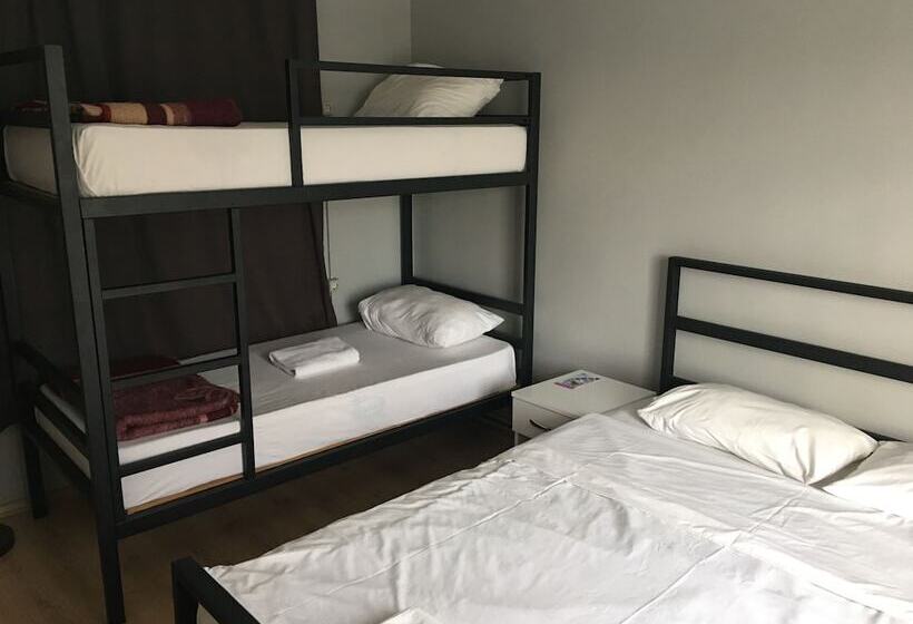 اتاق استاندارد چهار تخته, Sultan Hostel & Guesthouse