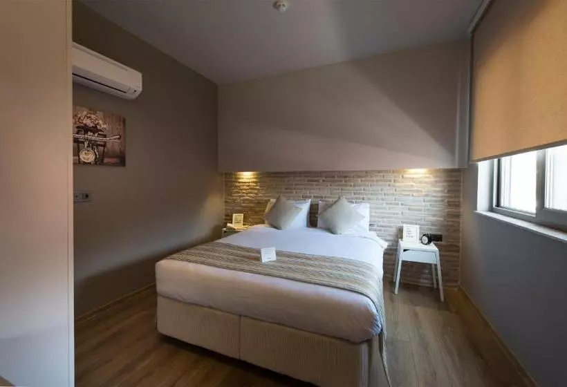 آپارتمان 1 خوابه با تراس, Trend Suites