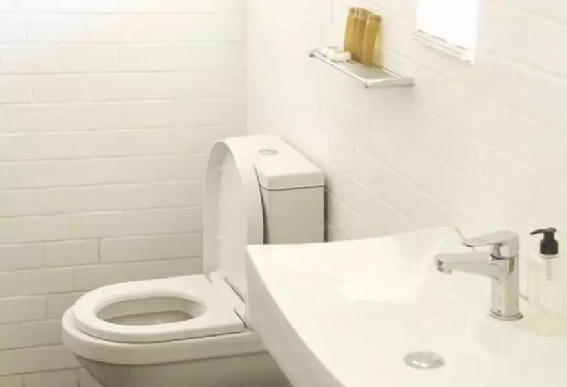 اتاق استاندارد, Sunbird Guest House