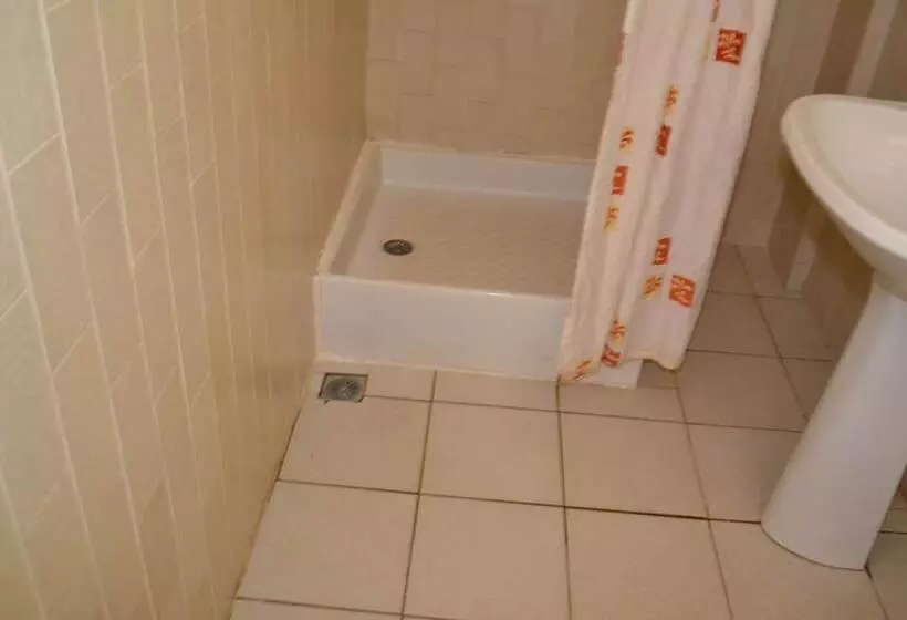اتاق استاندارد, Framotel Kribi