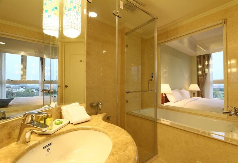 اتاق سوپریور, Aleex Villa