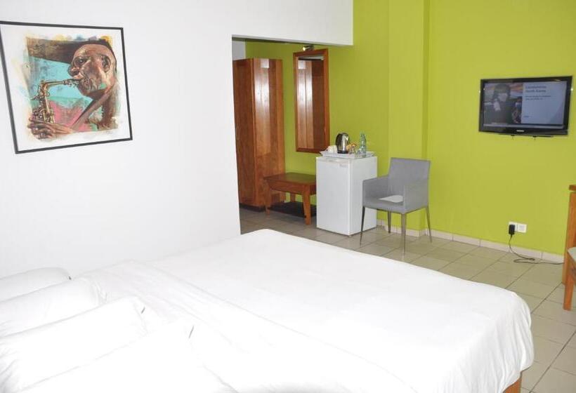 اتاق استاندارد, Futuris