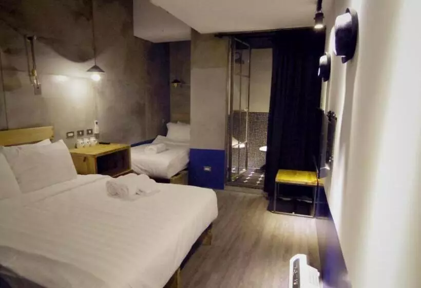 اتاق استاندارد سه نفره, Just Inn 正旅館 台北車站