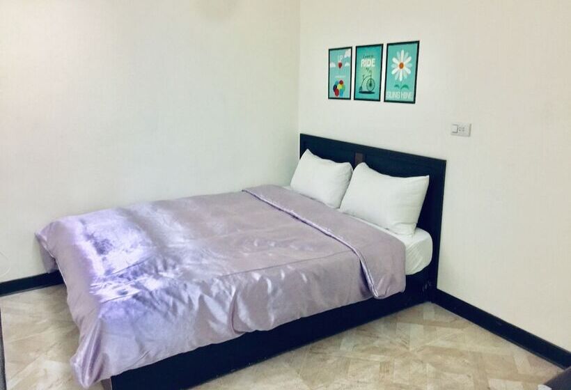 اتاق استاندارد, One Plus One