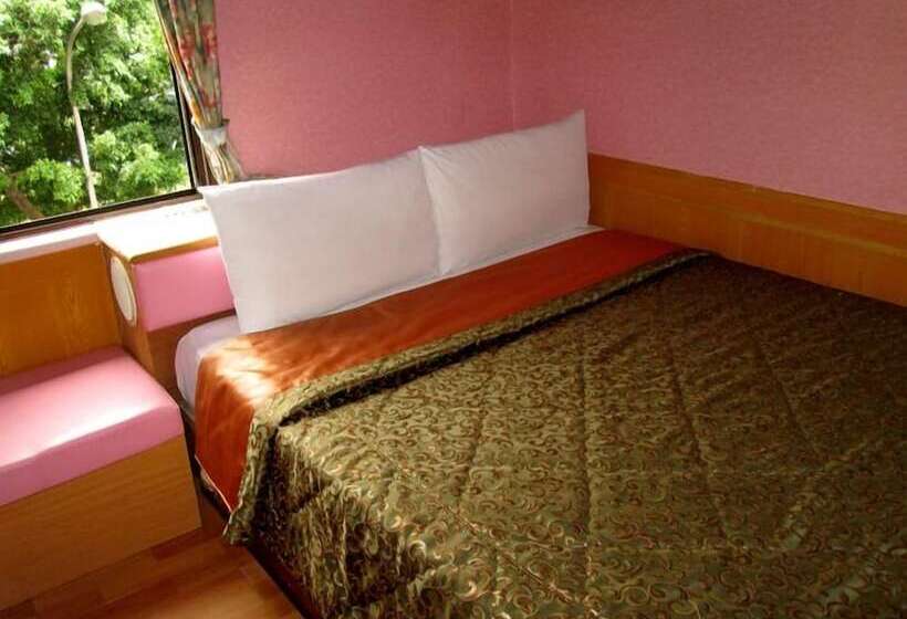 اتاق استاندارد, One Plus One