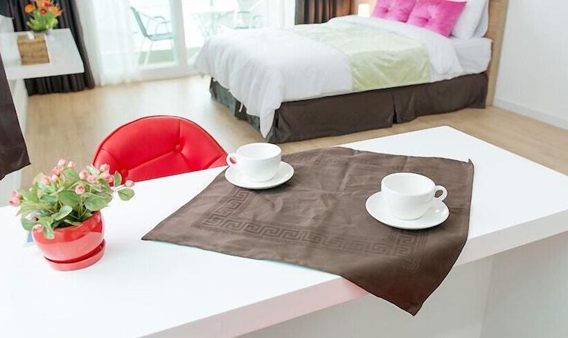 غرفة ديلوكس, Swansea