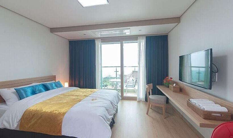 غرفة ديلوكس, Swansea