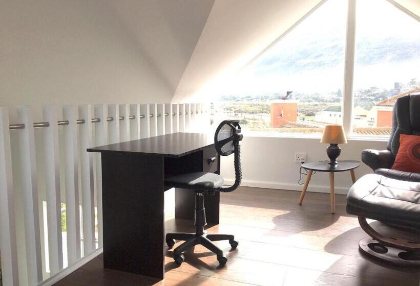 شقة غرفة واحدة, Abington Manor Fish Hoek Guesthouse